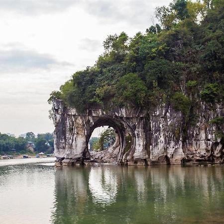 Greentree Alliance Hotel Guangxi Guilin Zhongshan Nan Road Railway Station Bagian luar foto