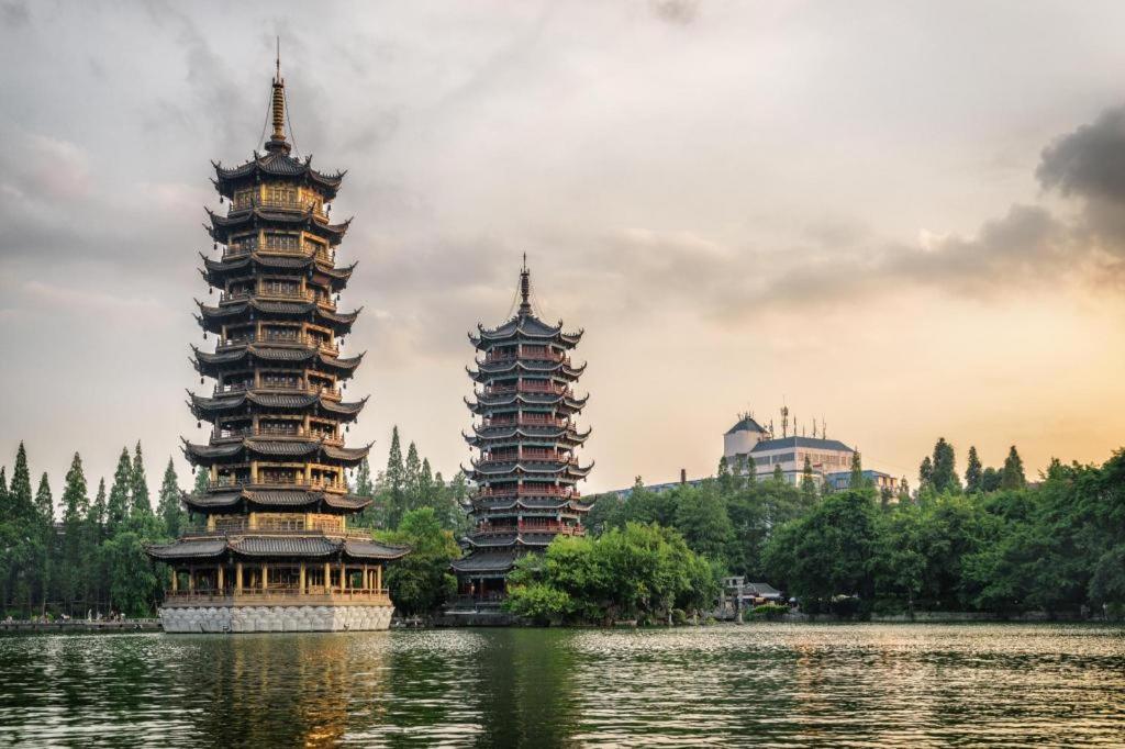 Greentree Alliance Hotel Guangxi Guilin Zhongshan Nan Road Railway Station Bagian luar foto